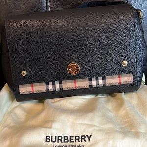 Burberry vintage check and leather note bag